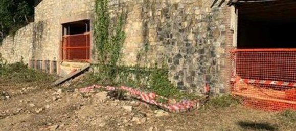 1 غرف نوم قلاع في Poggibonsi, Italy رقم 371614 25