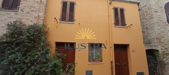 4 bedrooms House in Acquaviva Picena, Italy No. 347859 2