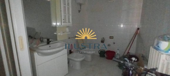 4 bedrooms House in Acquaviva Picena, Italy No. 347859 9