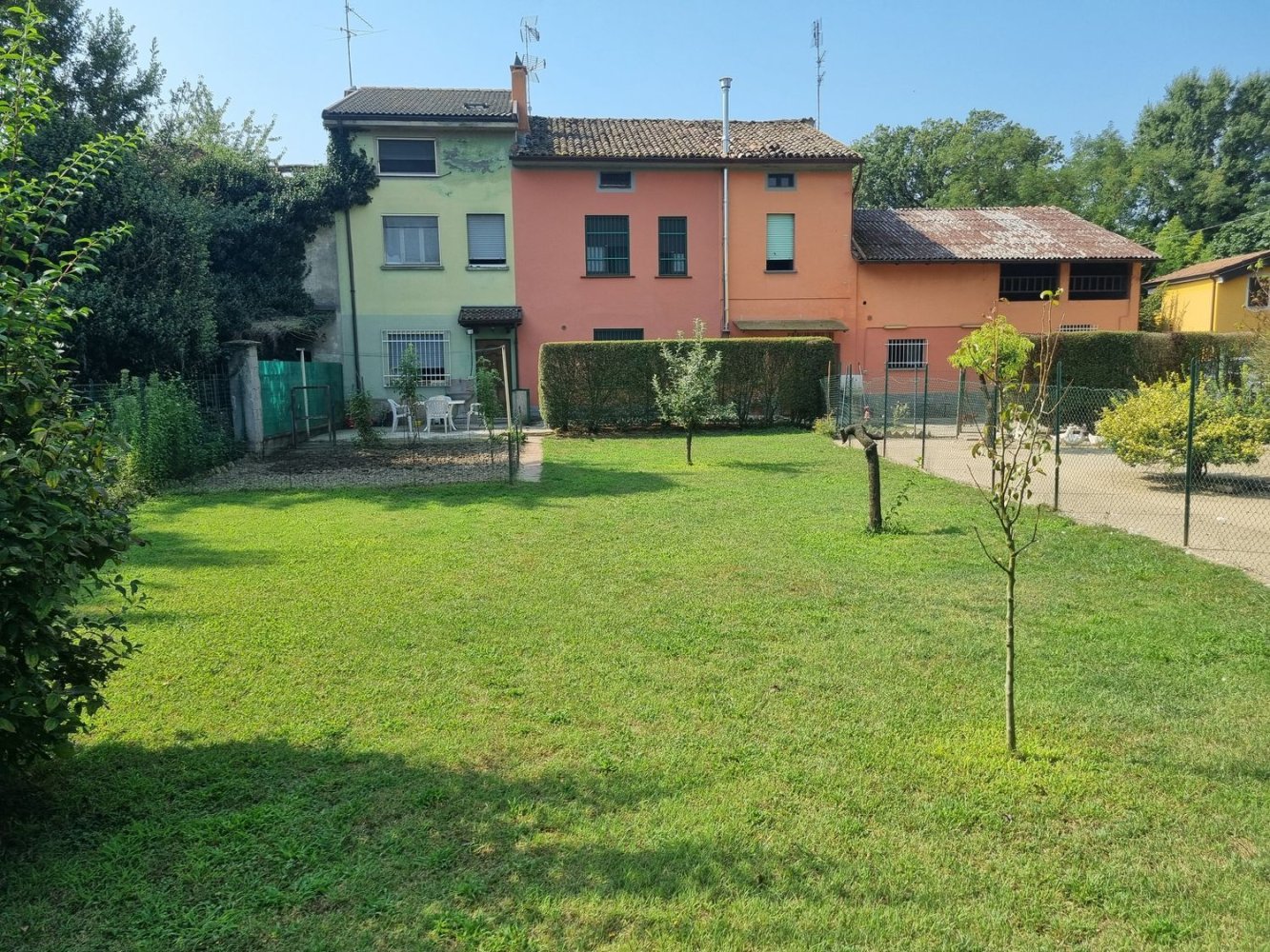 7 rooms House in Santo Stefano Lodigiano, Italy No. 116171