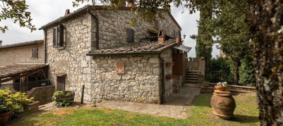 5 rooms Apartment in Radda in Chianti, Italy No. 56442 4