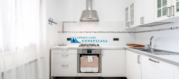 Casa de 3 dormitorios en Montignoso, Italy No. 216463 9