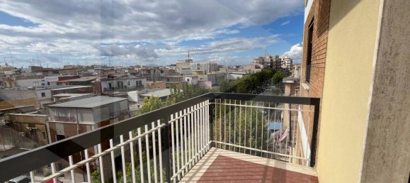 3 rooms Apartment in Cerignola, Italy No. 18434 2