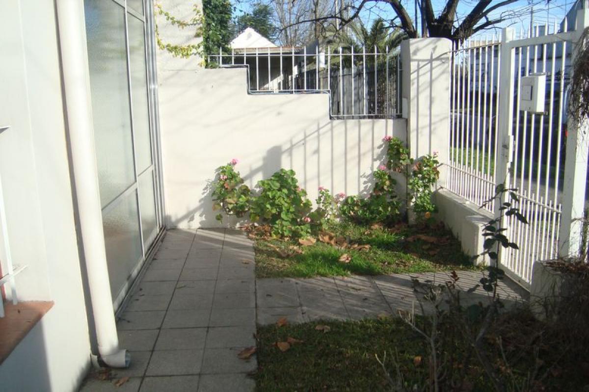 2 Schlafzimmer Haus in Almirante Brown, Argentina, Nr. 94649