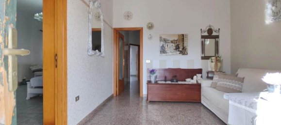 4-Zimmer Doppelhaus in Matera, Italy, Nr. 137850 11