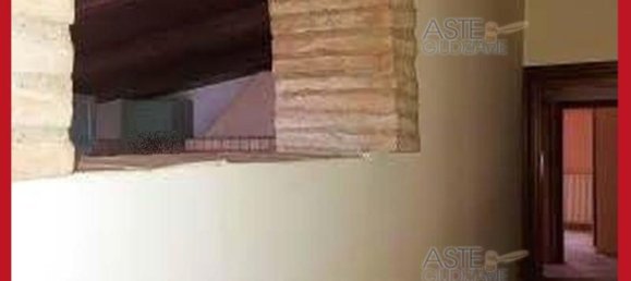 5 bedrooms Apartment in Rome, Italy No. 334100 25