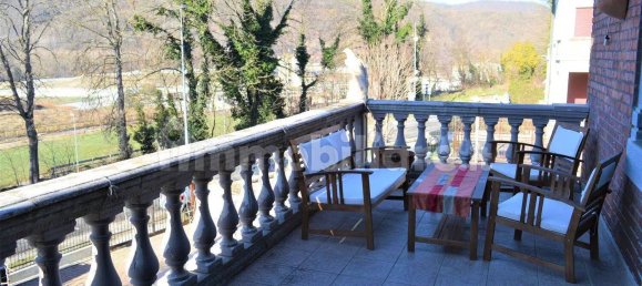 9 bedrooms Villa in Cengio, Italy No. 9852 5