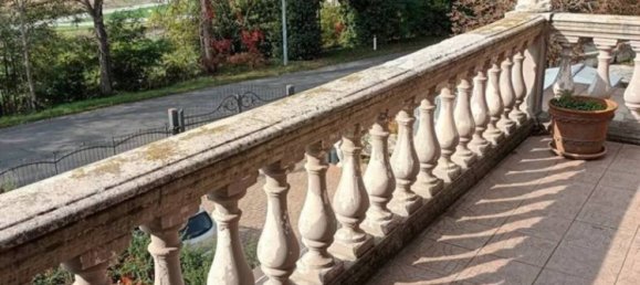 9 bedrooms Villa in Cengio, Italy No. 9852 3