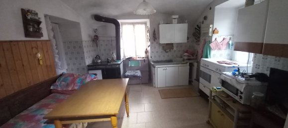 6-Zimmer Haus in Varese Ligure, Italy, Nr. 33246 4