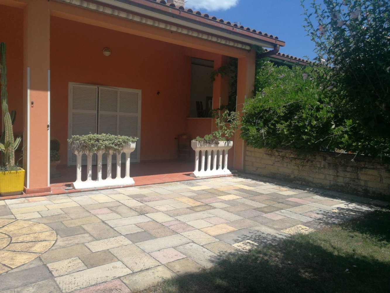 Villa de 5 habitaciónes en Montopoli di Sabina, Italy No. 143843