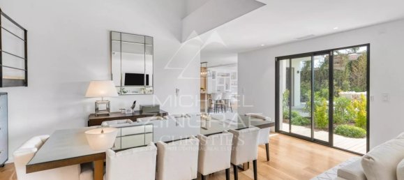 4 bedrooms Villa in Le Cannet, France No. 295924 6