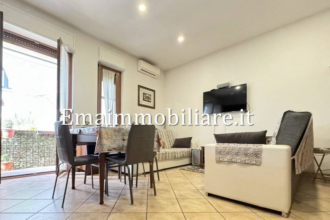 1 chambre Appartement à Milan, Italy No. 244095