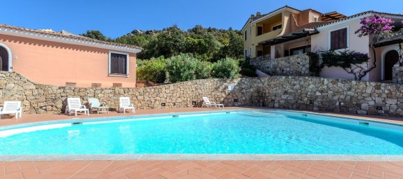 4 Schlafzimmer Wohnung in Arzachena, Italy, Nr. 381165 2