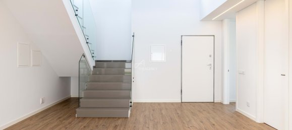 4 bedrooms Villa in Setubal, Portugal No. 134650 8