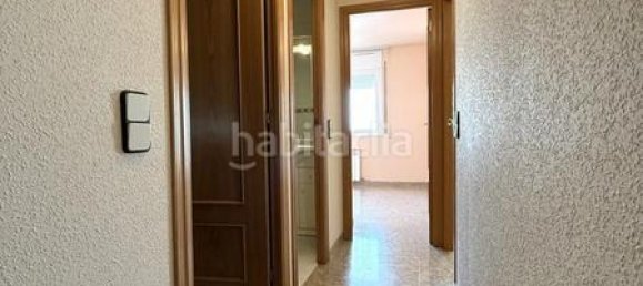 4 Schlafzimmer Doppelhaus in Terrassa, Spain, Nr. 153758 19