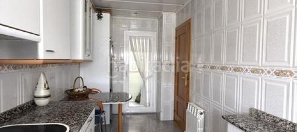 4 Schlafzimmer Doppelhaus in Terrassa, Spain, Nr. 153758 6