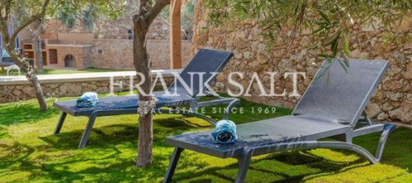 4 bedrooms Villa in Xaghra, Malta No. 6065 16