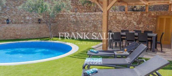 4 bedrooms Villa in Xaghra, Malta No. 6065 9