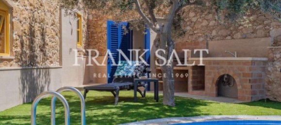 4 bedrooms Villa in Xaghra, Malta No. 6065 12