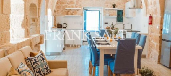 4 bedrooms Villa in Xaghra, Malta No. 6065 24