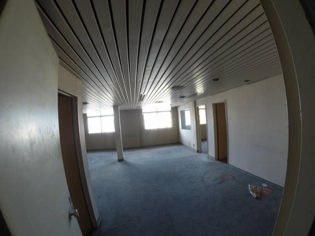 132m² Office in Buenos Aires, Argentina No. 110115