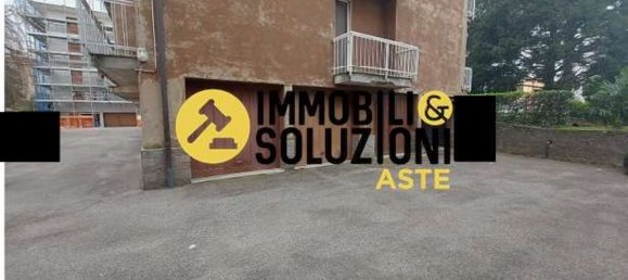 3 rooms Apartment in Solbiate Arno, Italy No. 185525 24
