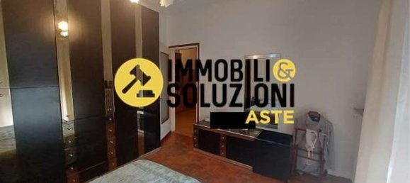 3 rooms Apartment in Solbiate Arno, Italy No. 185525 11