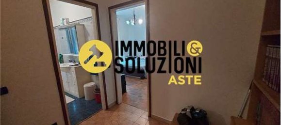 3 rooms Apartment in Solbiate Arno, Italy No. 185525 15