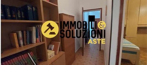 3 rooms Apartment in Solbiate Arno, Italy No. 185525 16