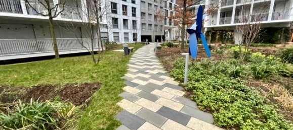 2 bedrooms Apartment in Clichy, France No. 181450 5