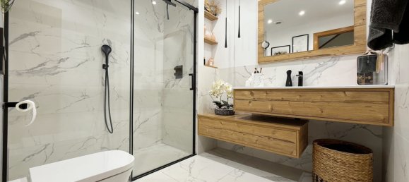 3 bedrooms Townhouse in Sant Boi de Llobregat, Spain No. 173048 8