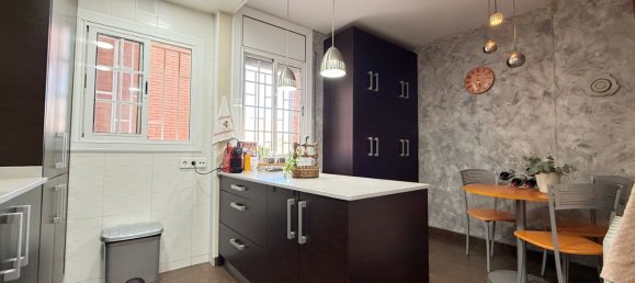 3 bedrooms Townhouse in Sant Boi de Llobregat, Spain No. 173048 11