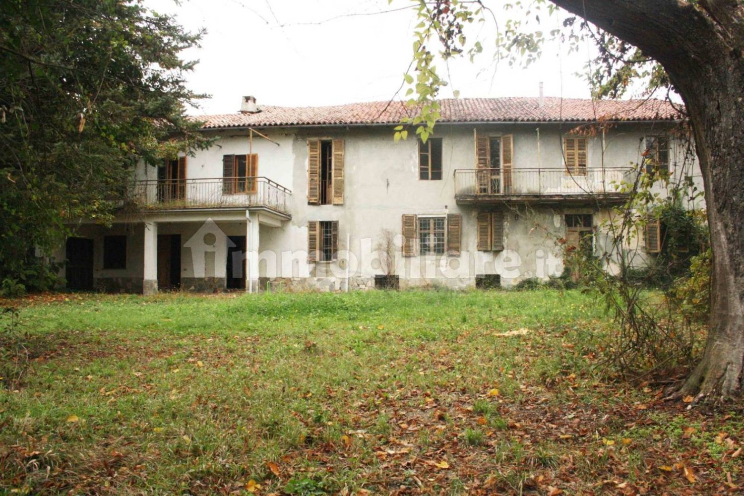 Casa T5 em Camagna Monferrato, Italy N.º 220262