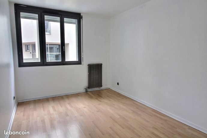 2 Schlafzimmer Wohnung in Reims, France, Nr. 310955
