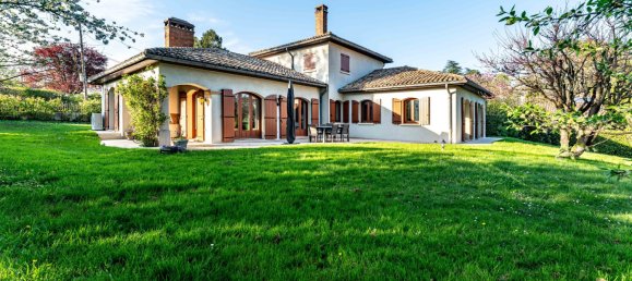 4 bedrooms Villa in Ecully, France No. 349557 6