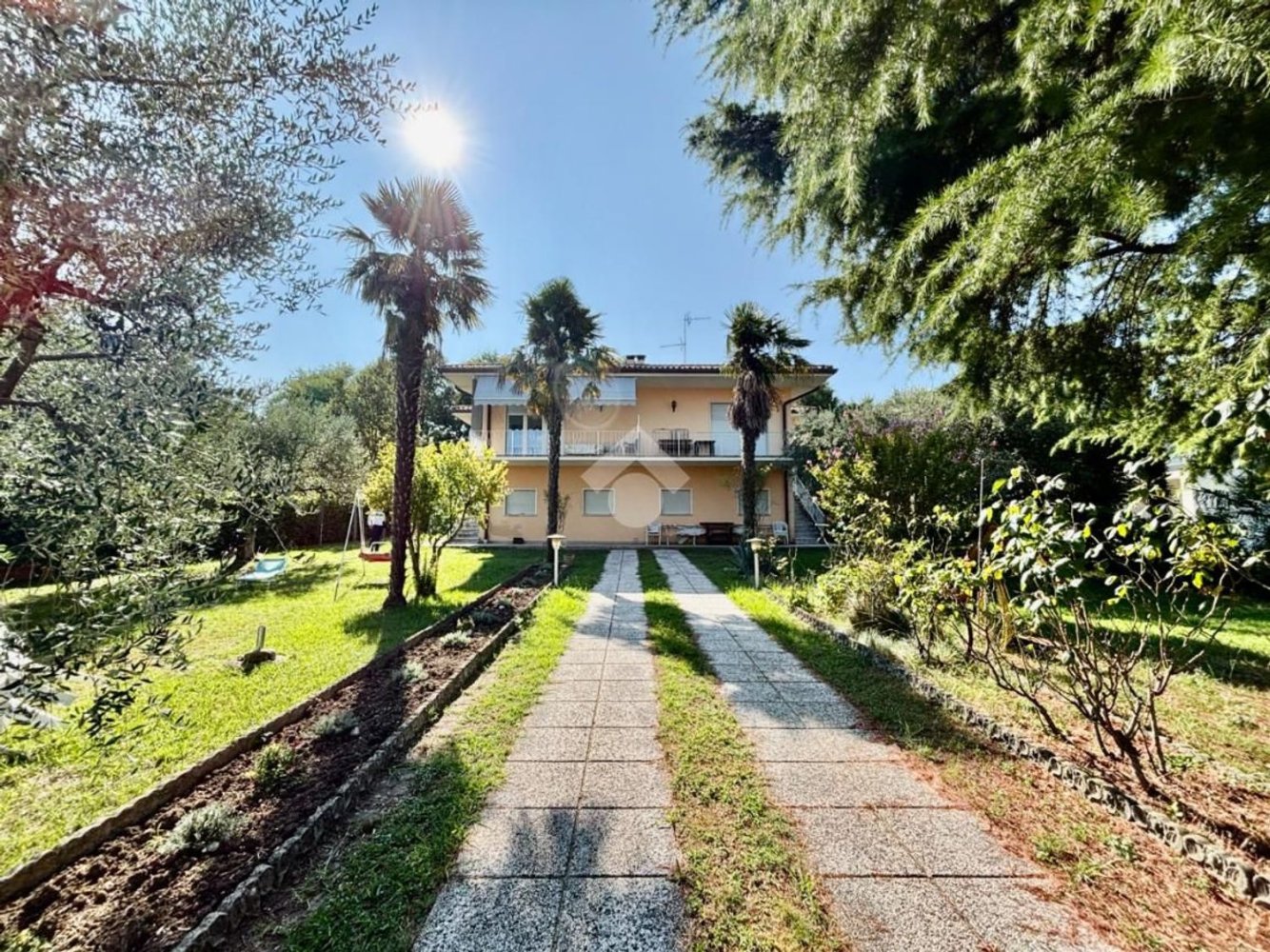 4 rooms Apartment in Lazise, Italy No. 261321