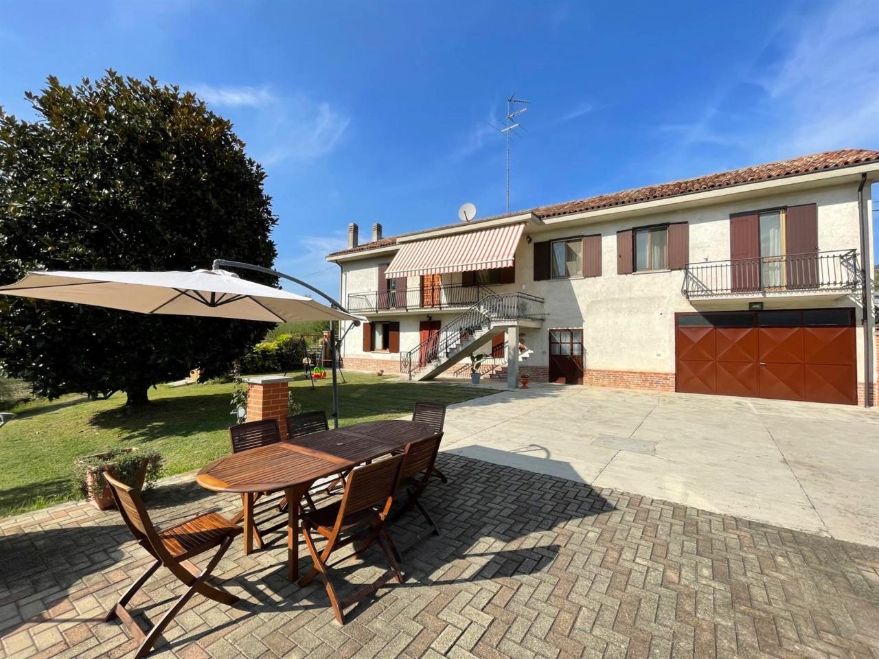 6 rooms House in San Giorgio Monferrato, Italy No. 104838