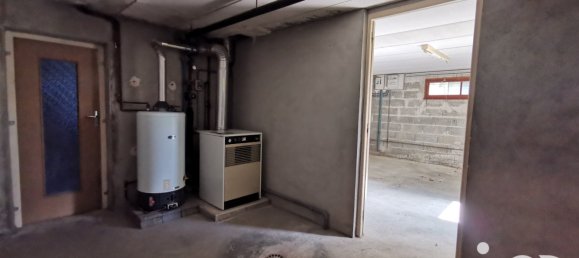 Casa de 4 dormitorios en Amilly, France No. 239607 19