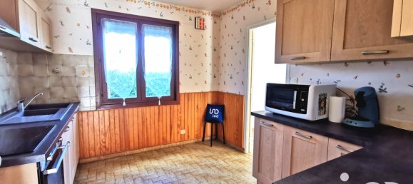 Casa de 4 dormitorios en Amilly, France No. 239607 8