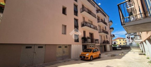 3 rooms Apartment in Venice, Italy No. 258791 3