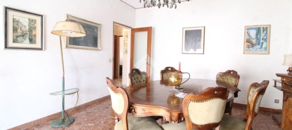 3 rooms Apartment in Venice, Italy No. 258791 8