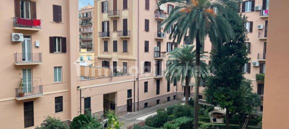 5 bedrooms Apartment in Rome, Italy No. 63953 13