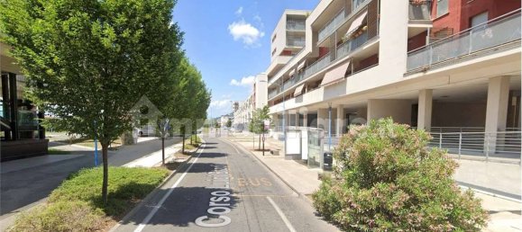 2 bedrooms Apartment in Brescia, Italy No. 323677 5