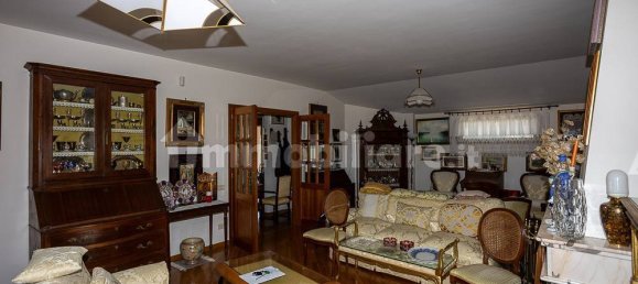 3 bedrooms Villa in Magliano Romano, Italy No. 261432 33