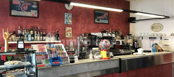 Propiedad comercial de 3 habitaciónes en Siziano, Italy No. 260710 2