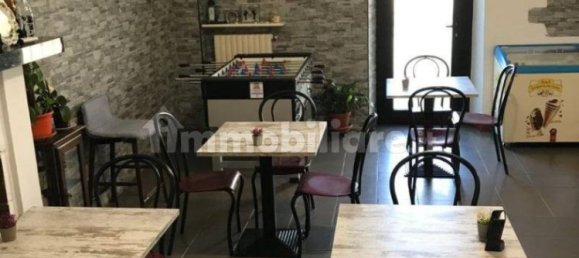 Propiedad comercial de 3 habitaciónes en Siziano, Italy No. 260710 6