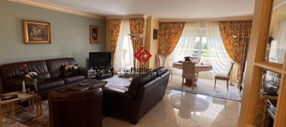 Квартира с 2 спальнями в Мелан, Франция № 343453 4