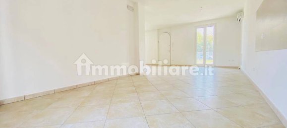 Дом с 3 спальнями в Боволоне, Италия № 108450 4