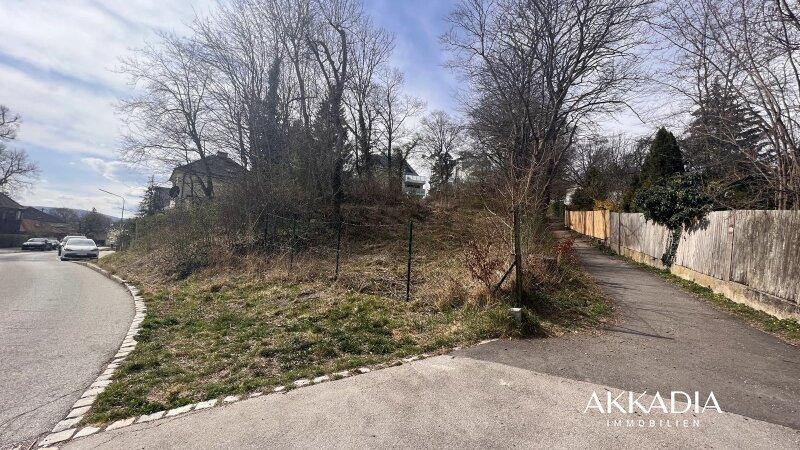 606m² Land in Penzing, Austria No. 168260