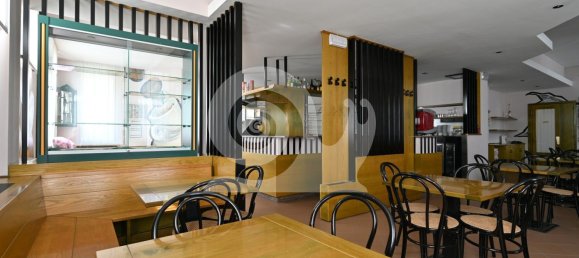 Propiedad comercial de 10 habitaciónes en Udine, Italy No. 135608 4